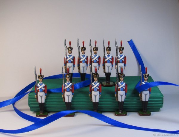 Стойкий оловянный солдатик