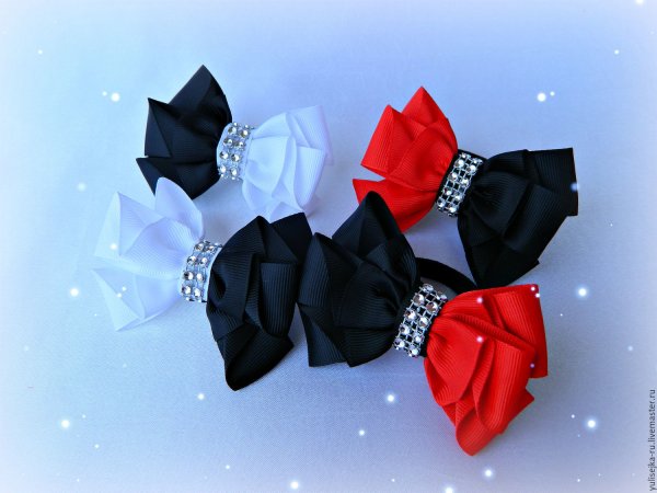 Школьные банты