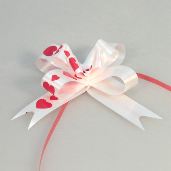 Бант -брошь