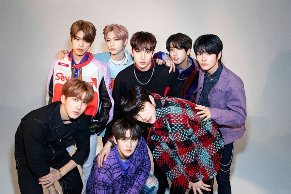 Группа Stray Kids 2020