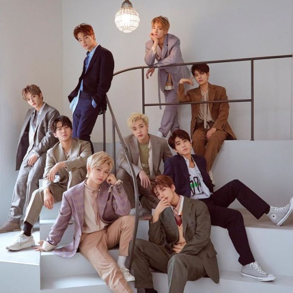 Группа Stray Kids 2019