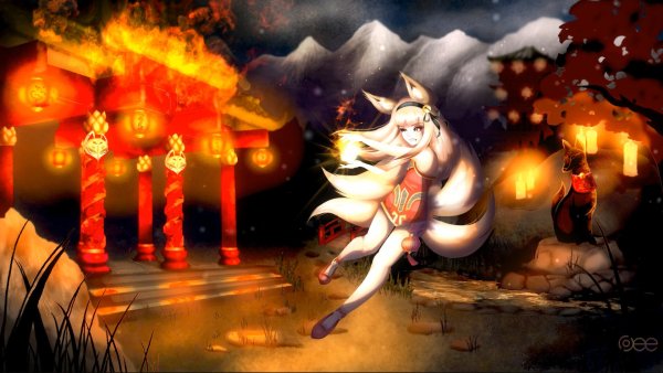 Лунная Кицунэ