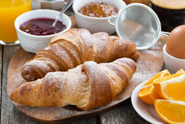 Круассан Бенедикт