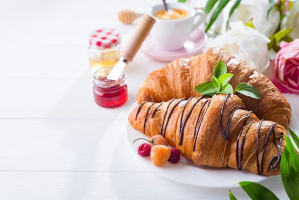 Выпечка круассаны