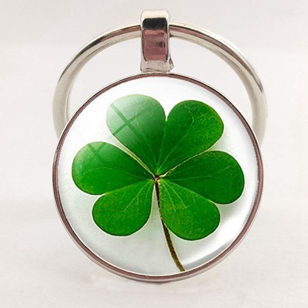 Единорог и четырехлистный Клевер