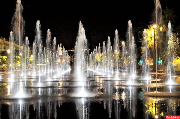 Ницца Франция фонтаны