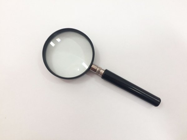 Первая лупа