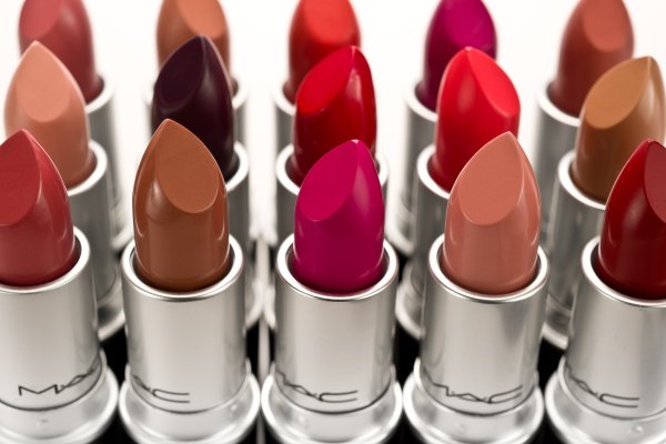 Mac косметика помада