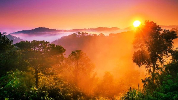 Красивый пейзаж рассвет