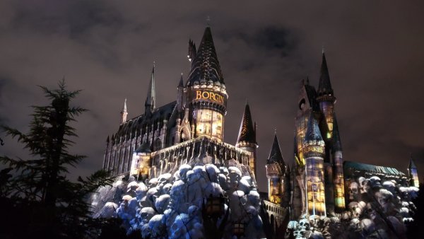 Гарри Поттер Хогсмид зима