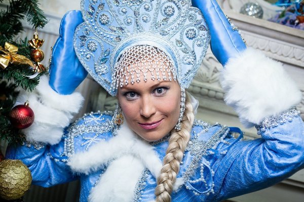Красивая Снегурочка