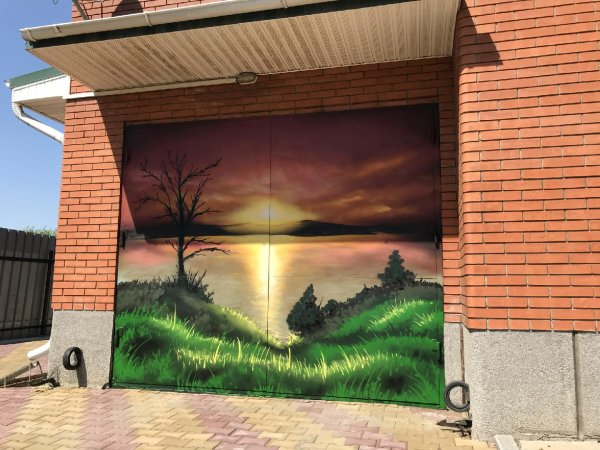 Роспись стен в гараже