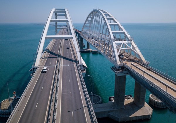 Крымский мост через Керченский пролив