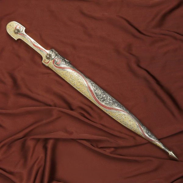 Кинжал Ирбис