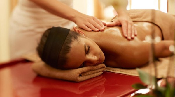 Общий массаж тела