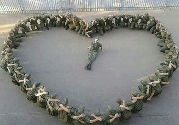 Сердце из солдат