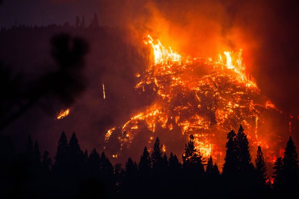 Огромный пожар