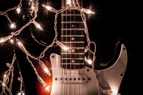 Электрогитара новый год