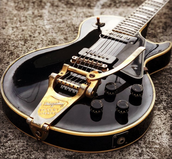 Эл гитара Гибсон