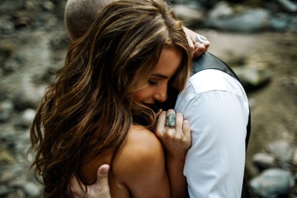 Теплые объятия