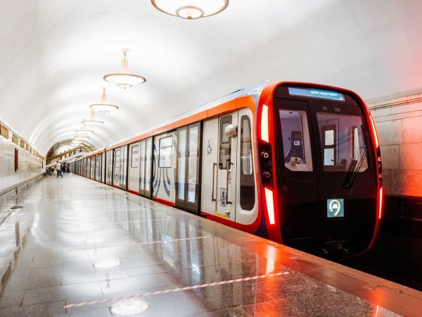 Вагон метро 81-775/776/777
