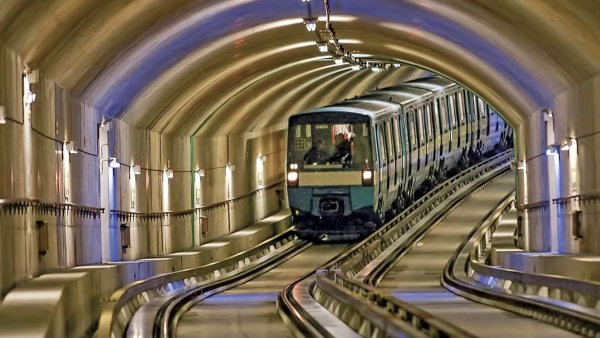 Поезд метро Монреаль