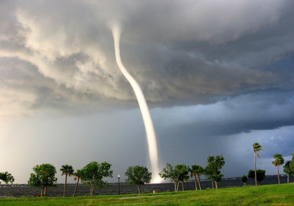 Торнадо природное явление