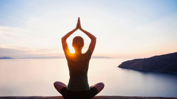 Красивая йога