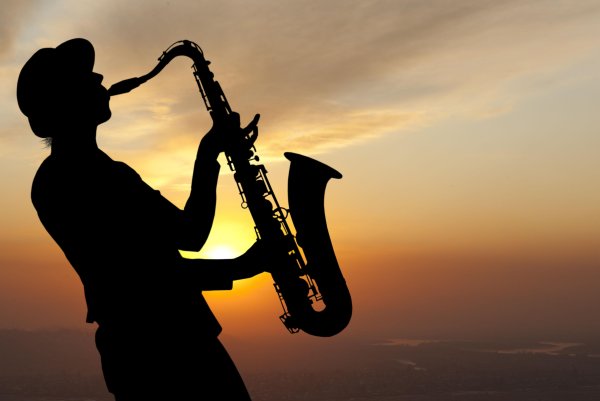 Sax певец
