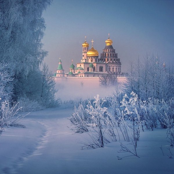 Новоиерусалимский монастырь туман