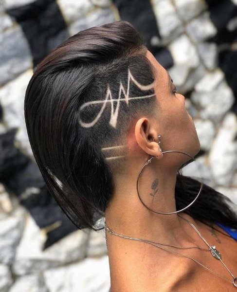 Стрижки Хаер тату