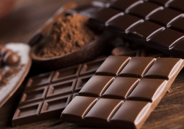 Коричневый шоколад