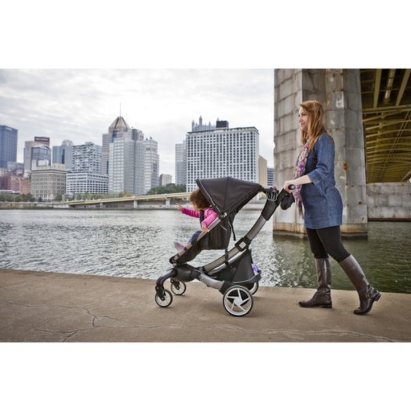 Коляска прогулочная 4 moms