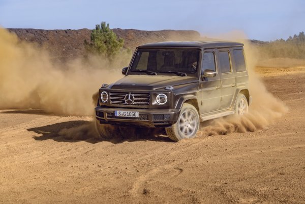 Mercedes g class w464