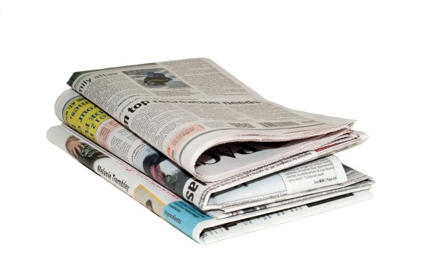 Газета картинка на белом фоне