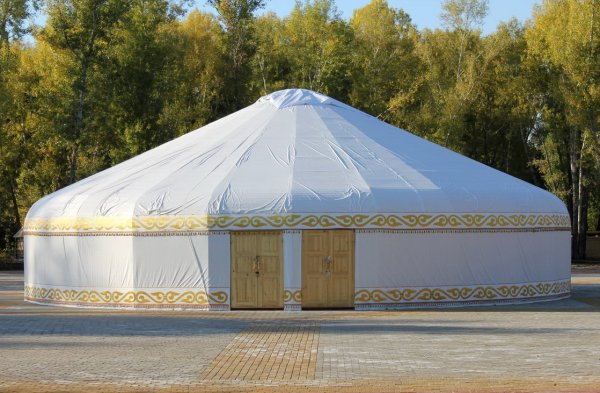 Юрты в Казахстане современные
