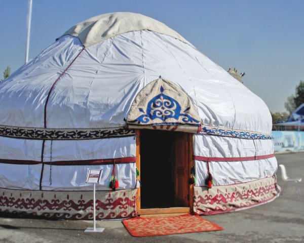 Казахская юрта Муканов