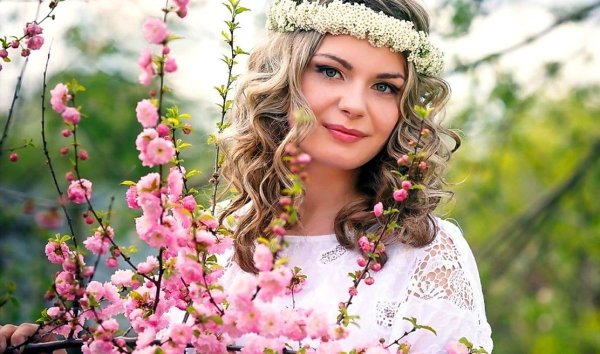 Анна Маринич