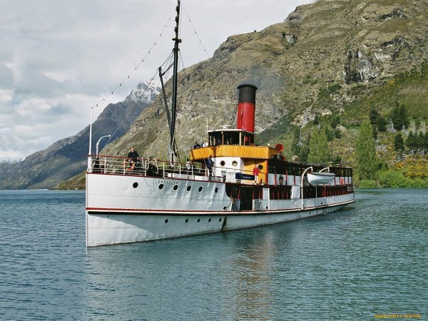 Пароход Freya