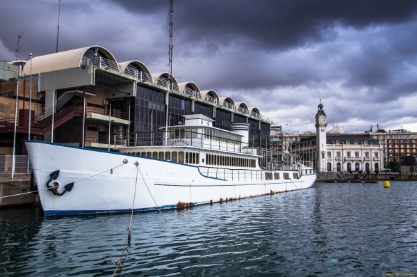 Пароход Чатыр Даг