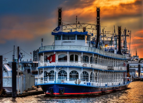 Заставка пароход