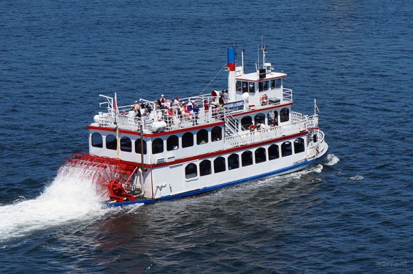 Теплоход Хельтермаа