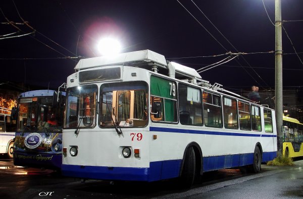 Красивый троллейбус