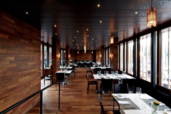 Ресторан вид изнутри