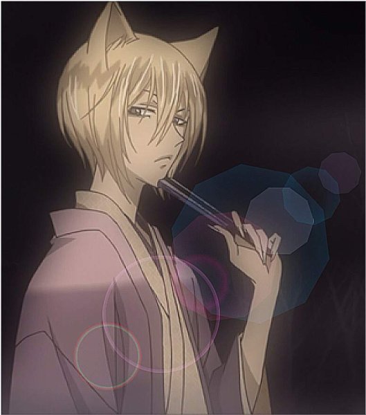 Томоэ Микаге