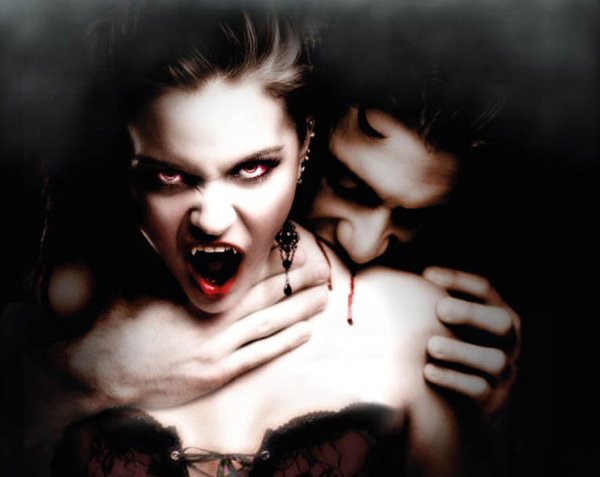 Катарина Изабель вампирша