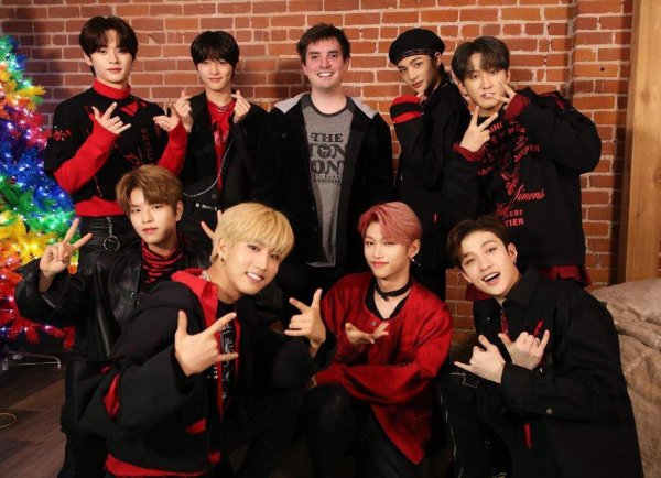 Stray Kids участники 2020