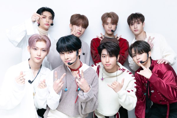 Корейская группа Stray Kids