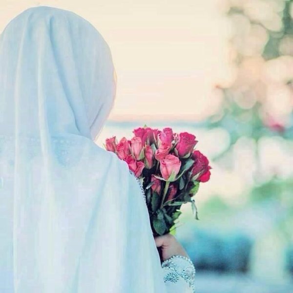 Надпись Аллах