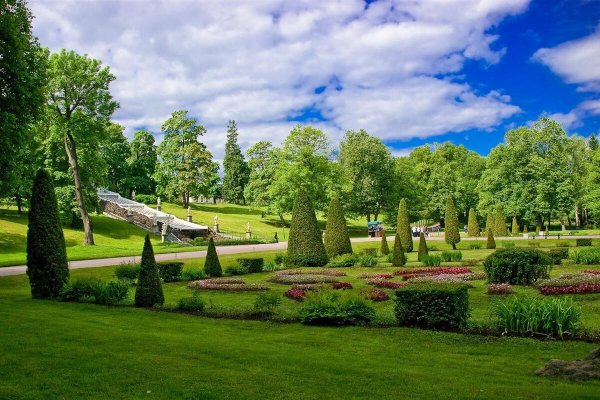 Петергоф парк Нижний парк